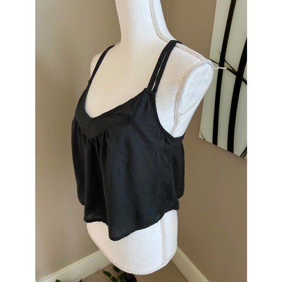 NWT Hollister gray crop top blouse size S - Picture 3 of 4